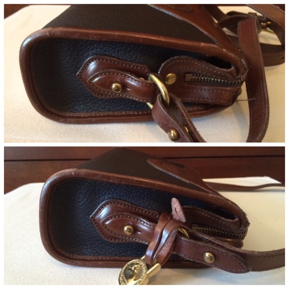 Dooney & Bourke Crossbody Bag - Picture 3 of 12